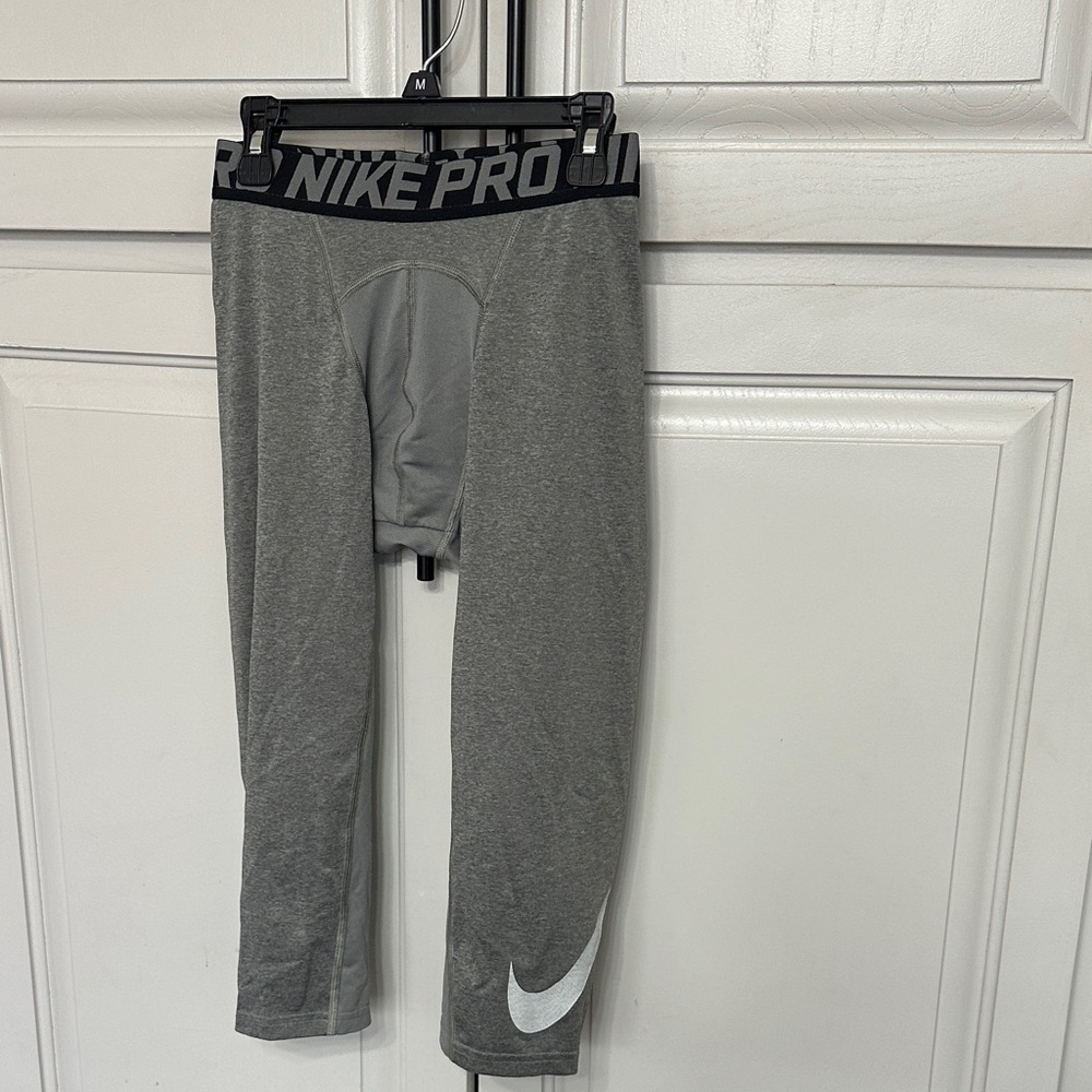 Nike Pro Gray Athletic Leggings